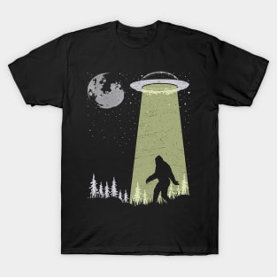 Bigfoot Ufo T-Shirt